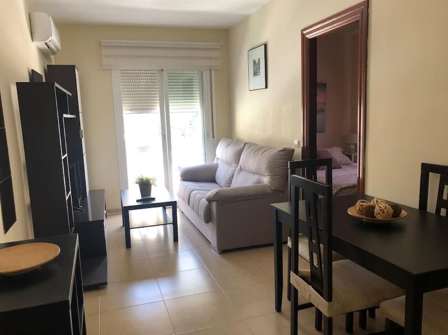 Apartamento En Primera Linea De Playa El Palo Malaga Luaran gambar